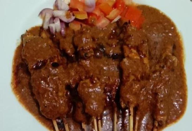 Sate Cak Toha: Rasa yang Menghampiri Setiap Kehadiran